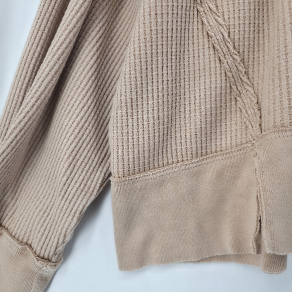 Free People We The Free Buttercup Thermal Top Windswept Leaves Oversized Small - Picture 7 of 15